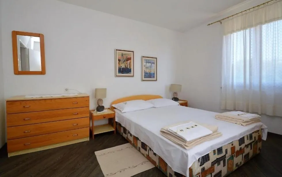 Apartman Dinka Mali Lošinj 0*,
